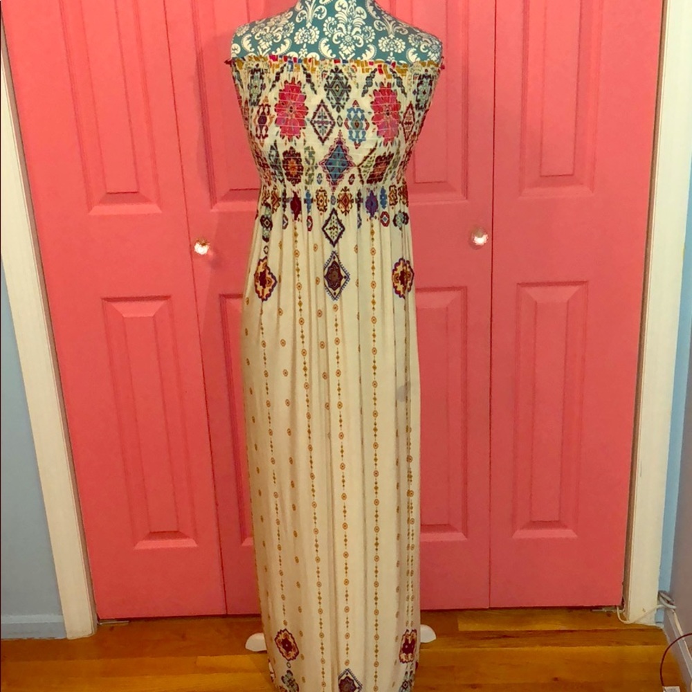 Effortless Strapless Sundress